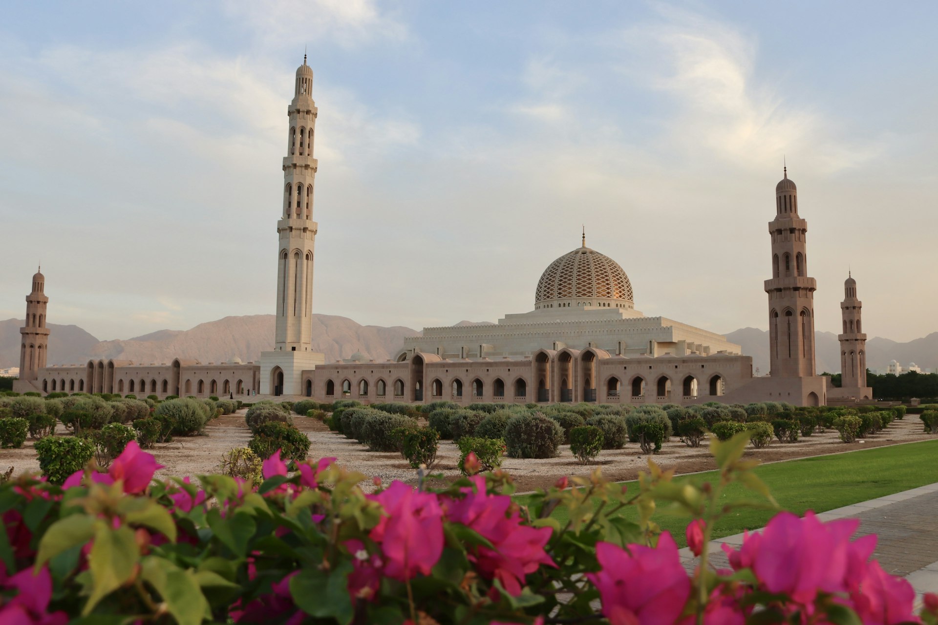 كورنيش صحار